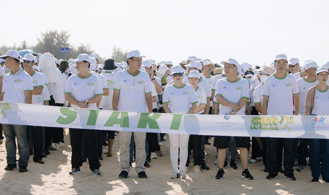 Charm Group đạt kỷ lục 5.000 cây xanh cho chương trình “Vì một Hồ Tràm xanh”